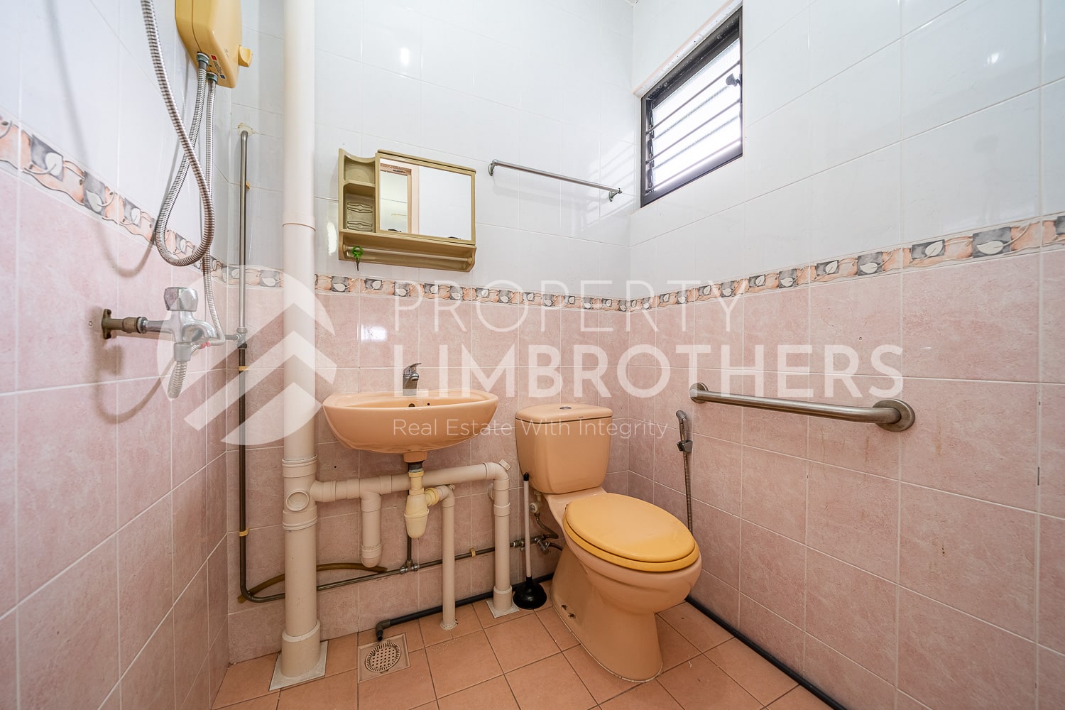 712 Bedok Reservoir Road