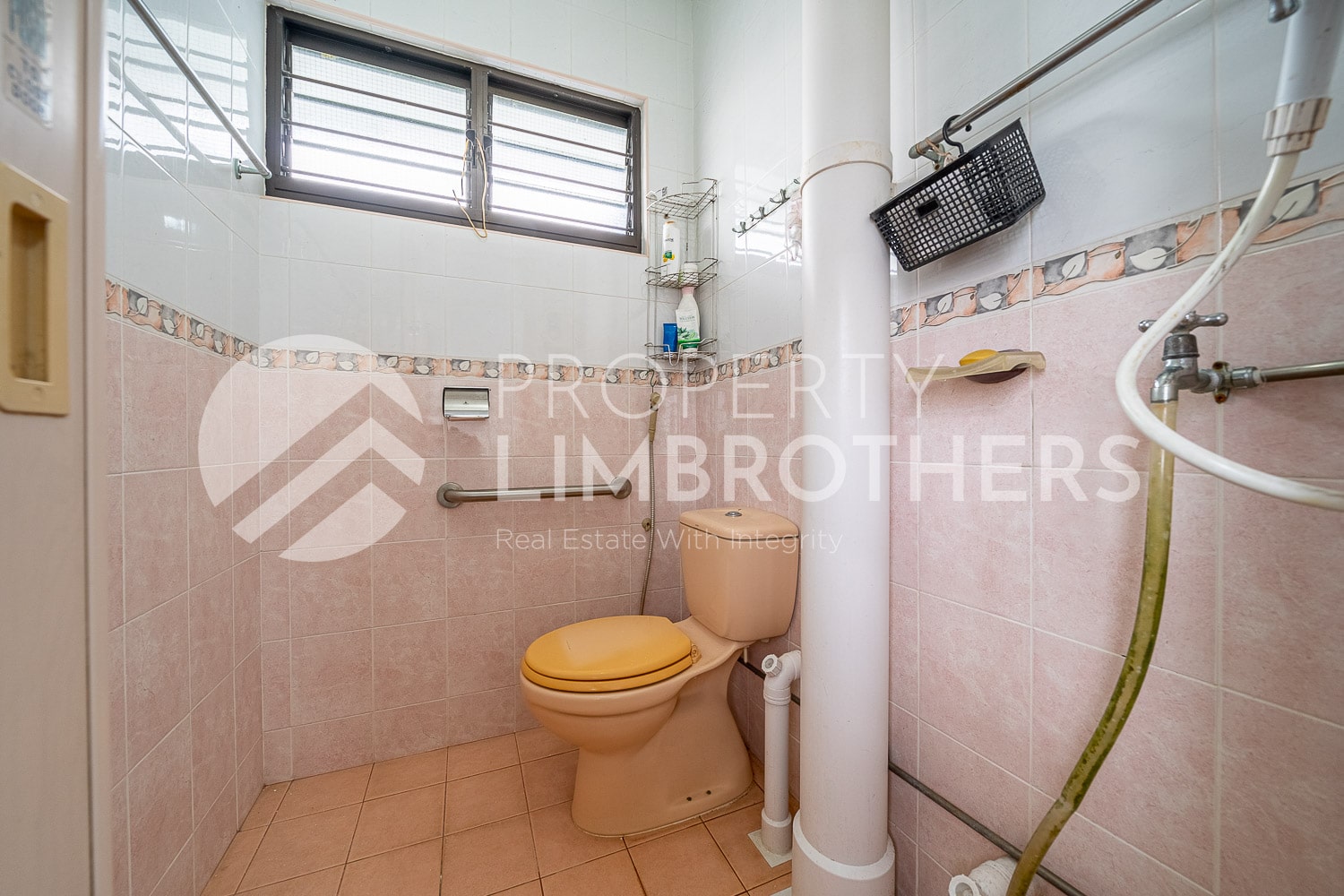 712 Bedok Reservoir Road