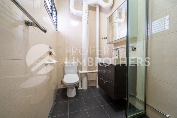 128 Geylang East Ave 1