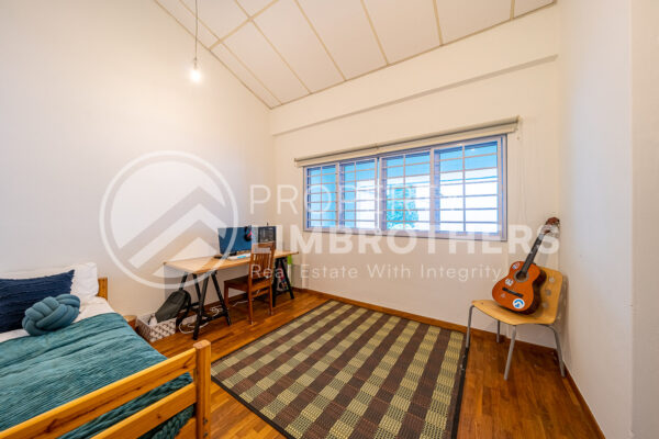 125 Potong Pasir Ave 1