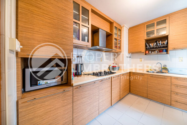 264C Compassvale Bow