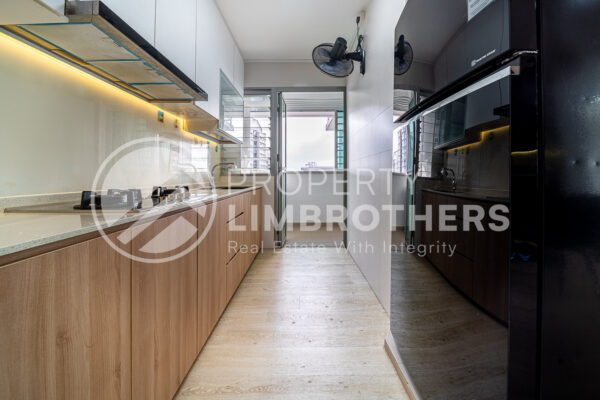 SkyPeak @ Bukit Batok