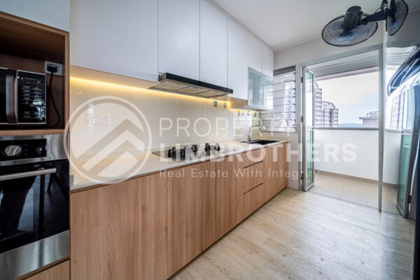 SkyPeak @ Bukit Batok