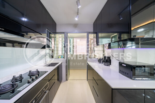 293D Bukit Batok Street 21