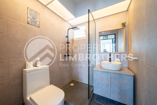 296A Bukit Batok Street 22