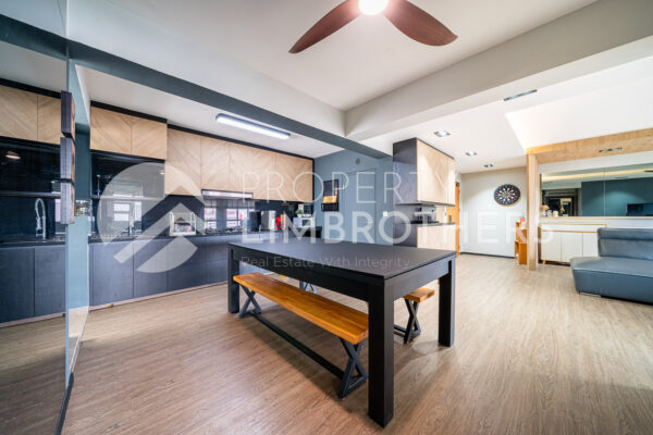 446A Bukit Batok West Ave 8