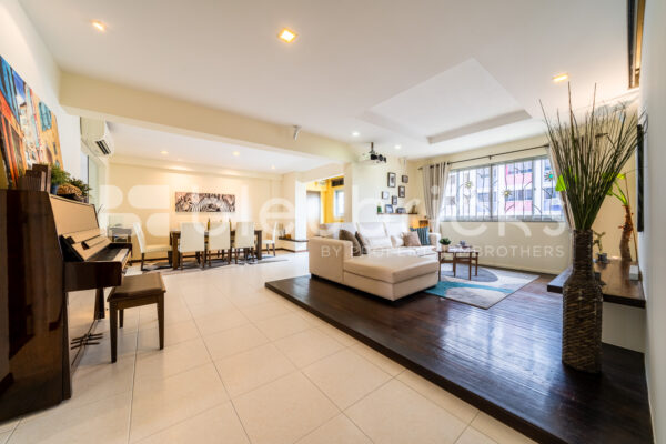 483 Pasir Ris Drive 4