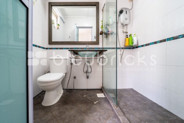 483 Pasir Ris Drive 4