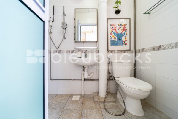 483 Pasir Ris Drive 4