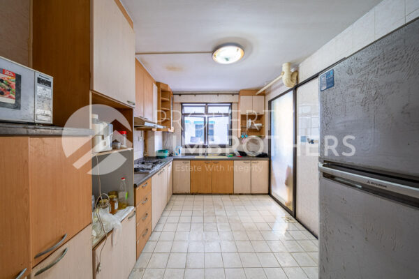 515 Woodlands Drive 14