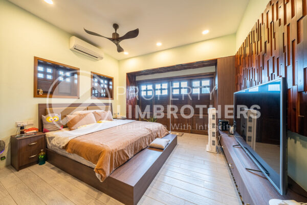 Happy Avenue Central