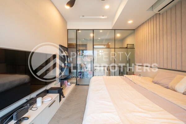 Happy Avenue Central