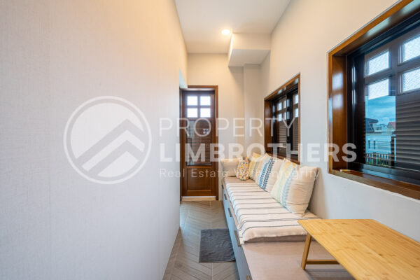 Happy Avenue Central