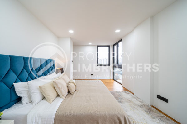 Sembawang Springs Estate