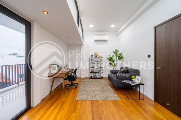 Sembawang Springs Estate