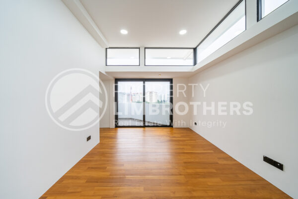 Sembawang Springs Estate