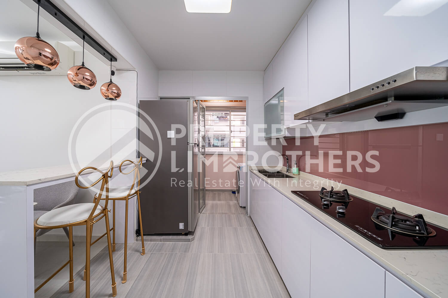 574A Woodlands Drive 16