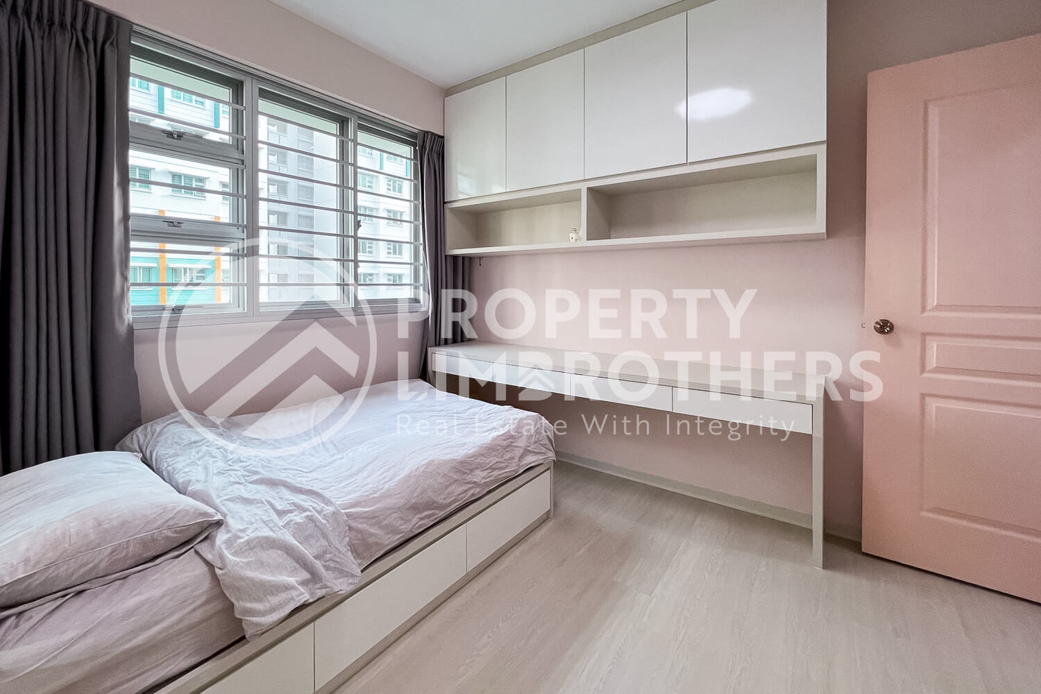 574A Woodlands Drive 16