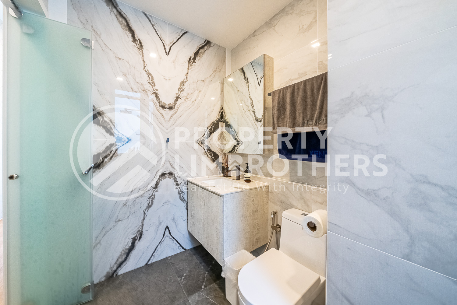 Boathouse Residences