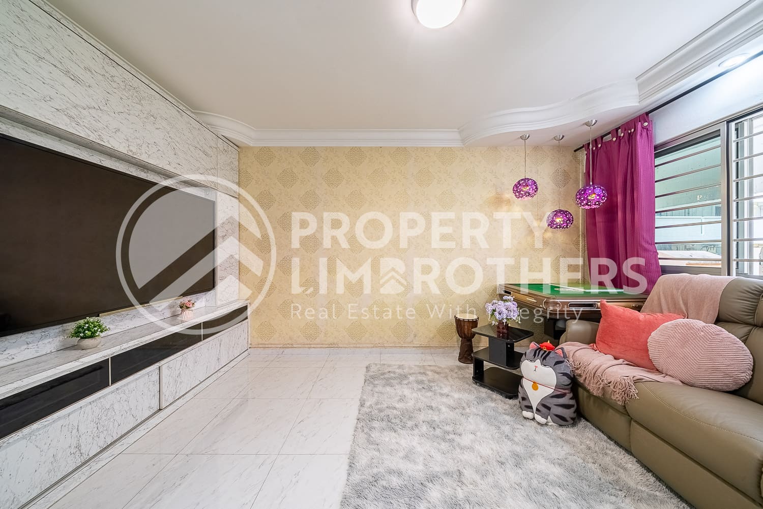 545 Hougang Avenue 8