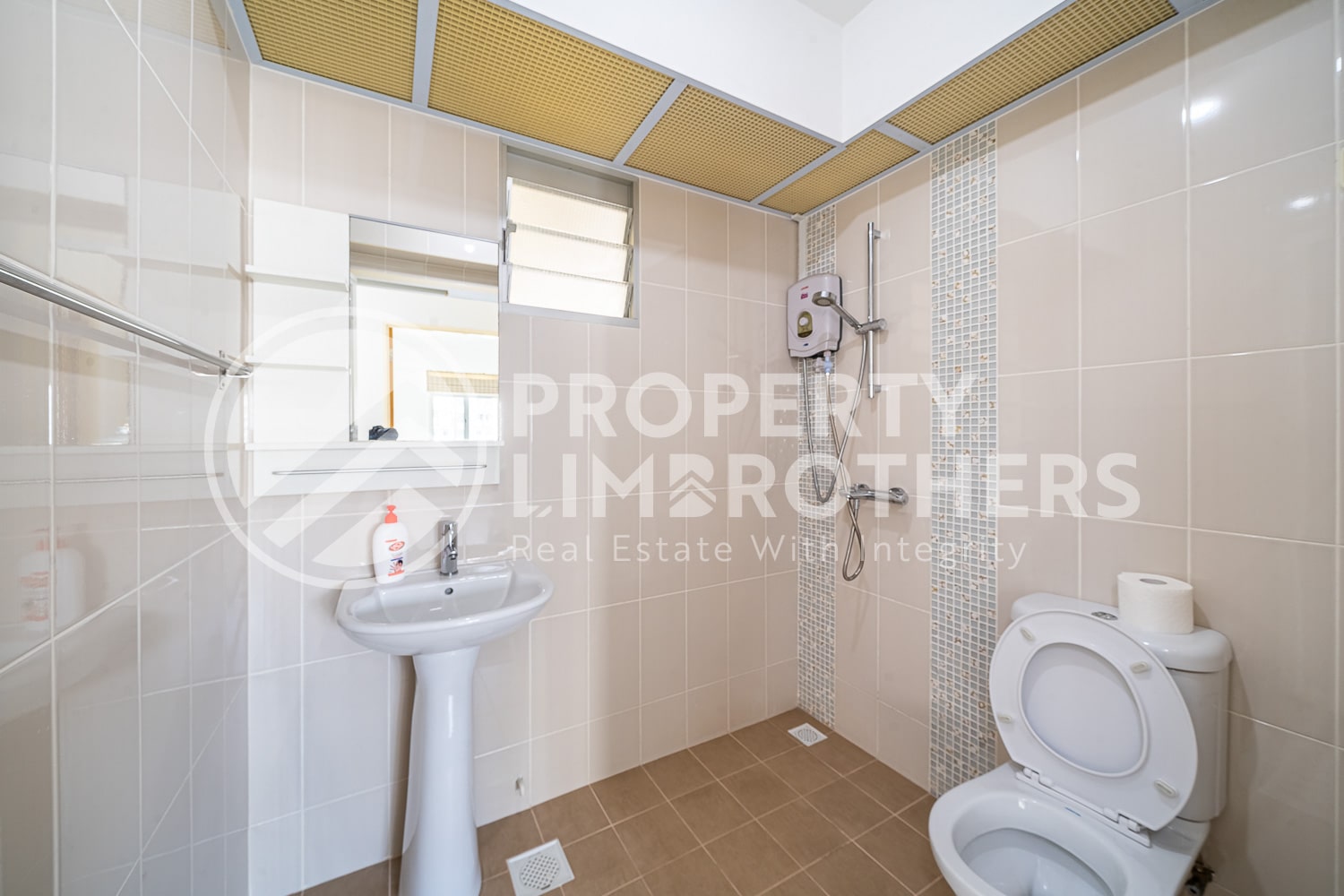 525C Pasir Ris Street