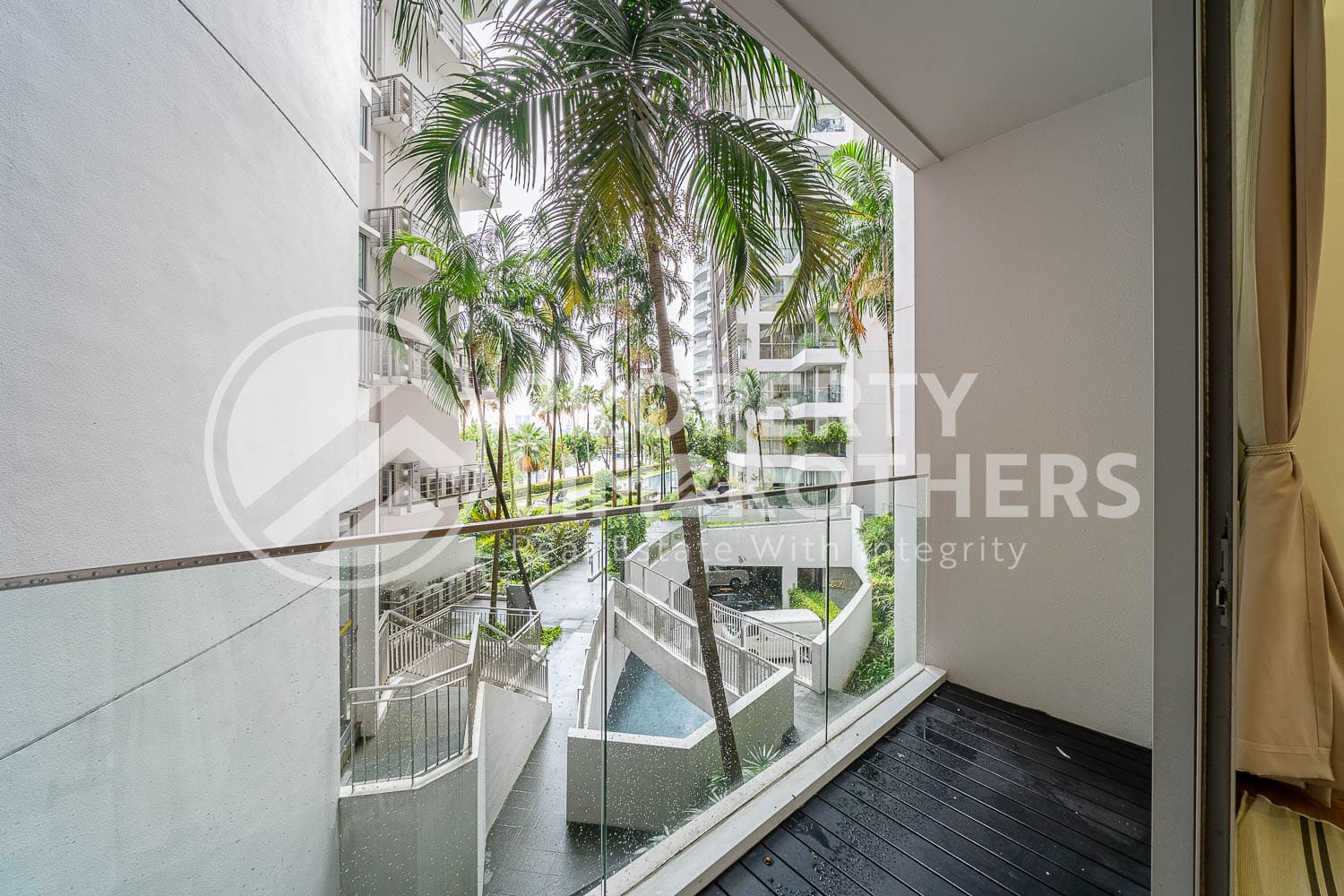 The Oceanfront @ Sentosa Cove