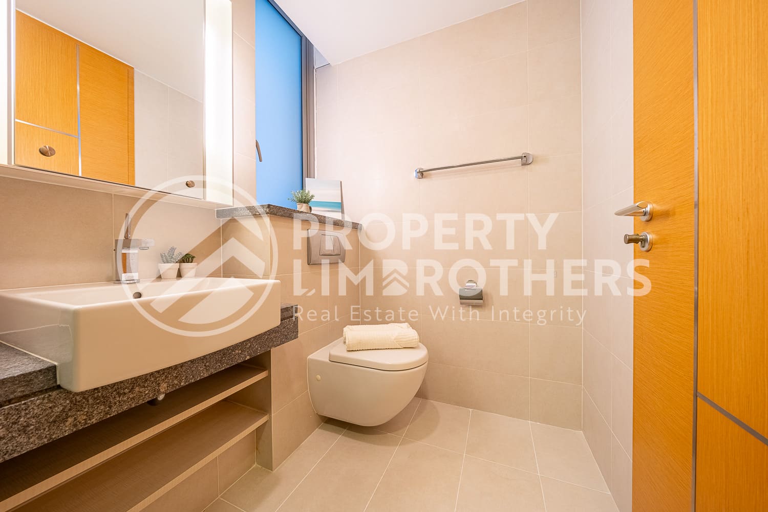 The Oceanfront @ Sentosa Cove