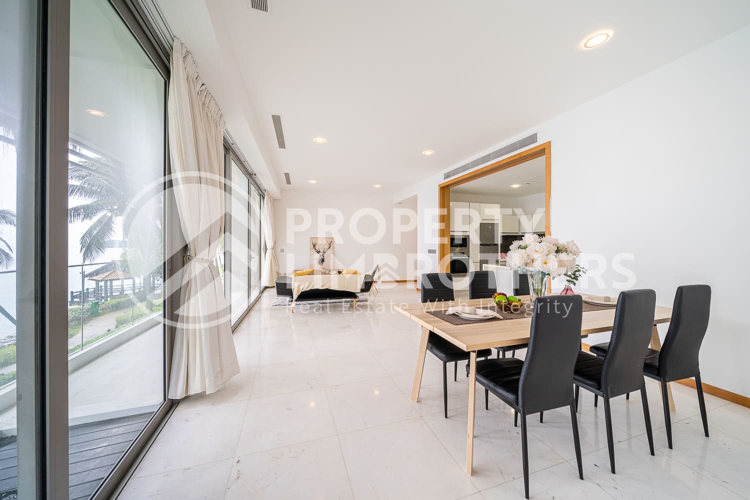 The Oceanfront @ Sentosa Cove