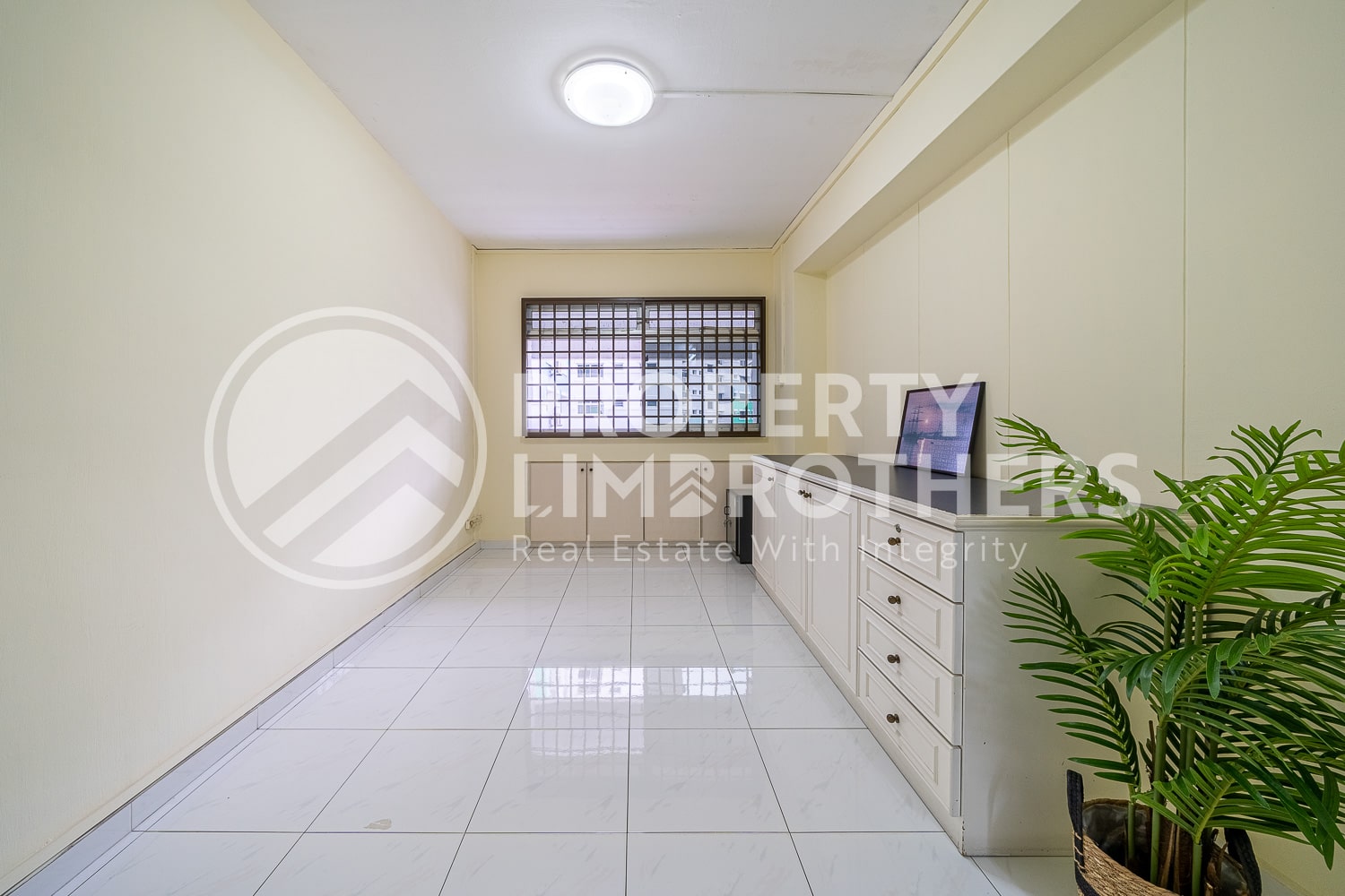 817 Jurong West Street 81