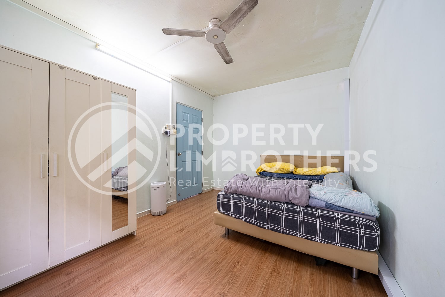 805 Woodlands Street 81