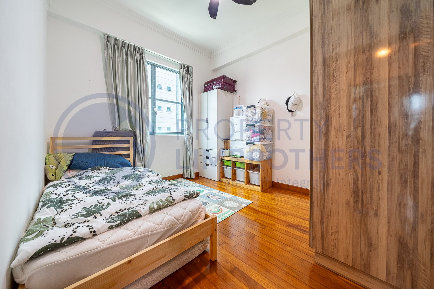 Springdale Condominium