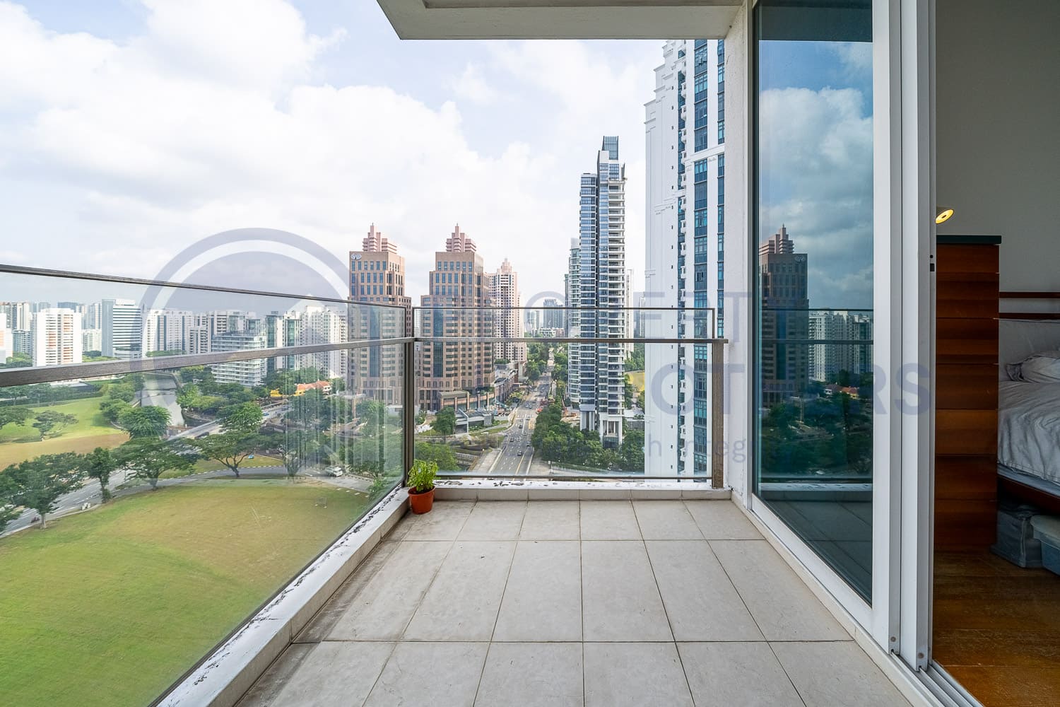 Tribeca by the Waterfront