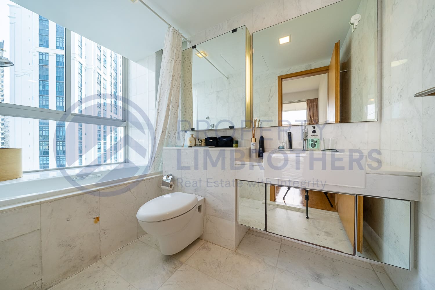 Tribeca by the Waterfront