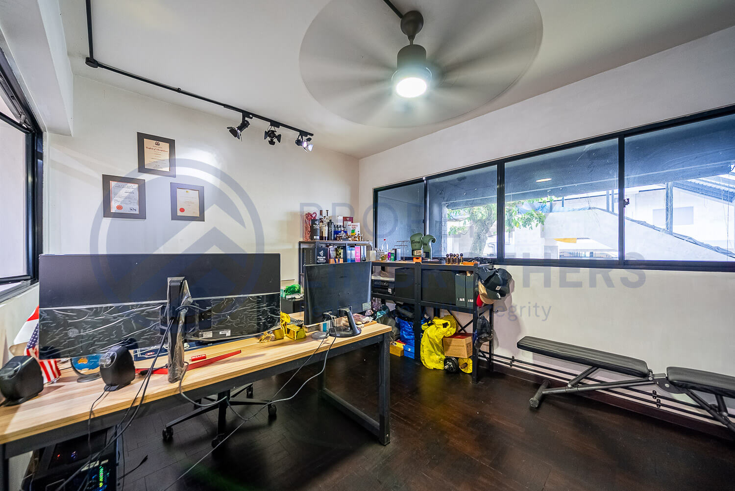 547 Jurong West Street 42